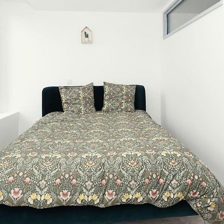 La Residence Jeanne D'Arc 3, Труа Экстерьер фото